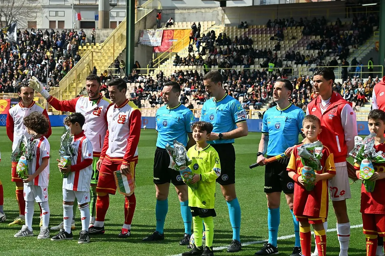 Catanzaro e Monza schierate in apertura del match dello scorso 6 aprile