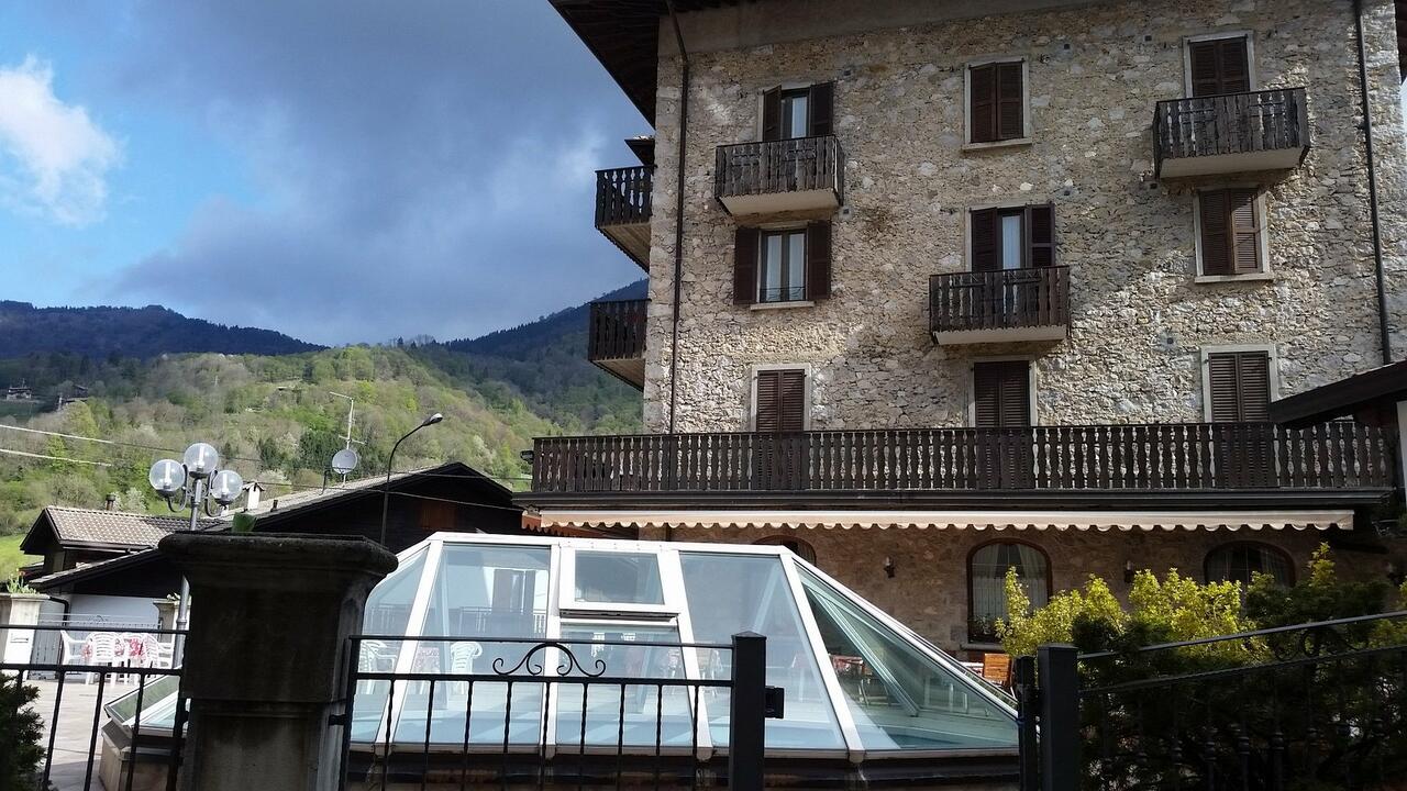 L'hotel Carrara di Serina