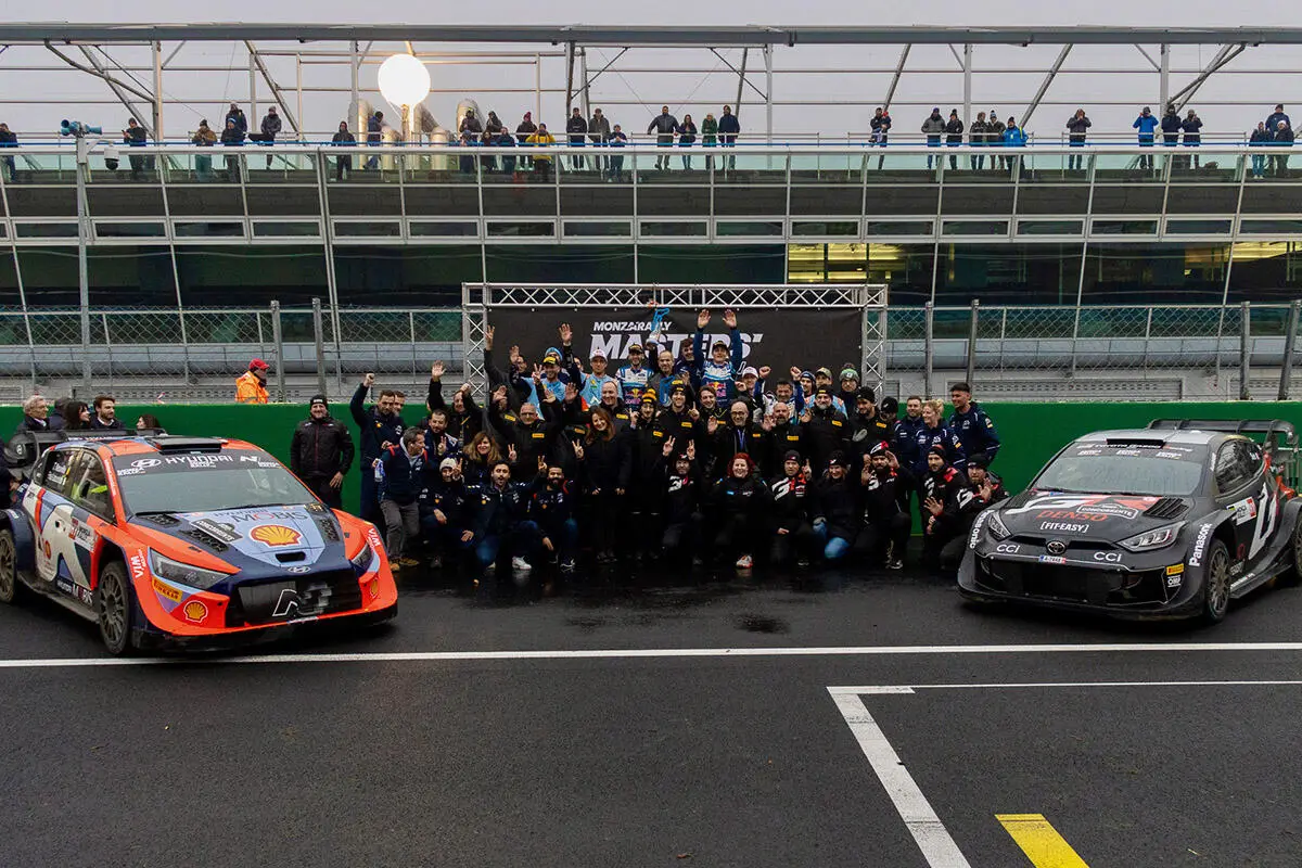 Foto di gruppo a fine Rally