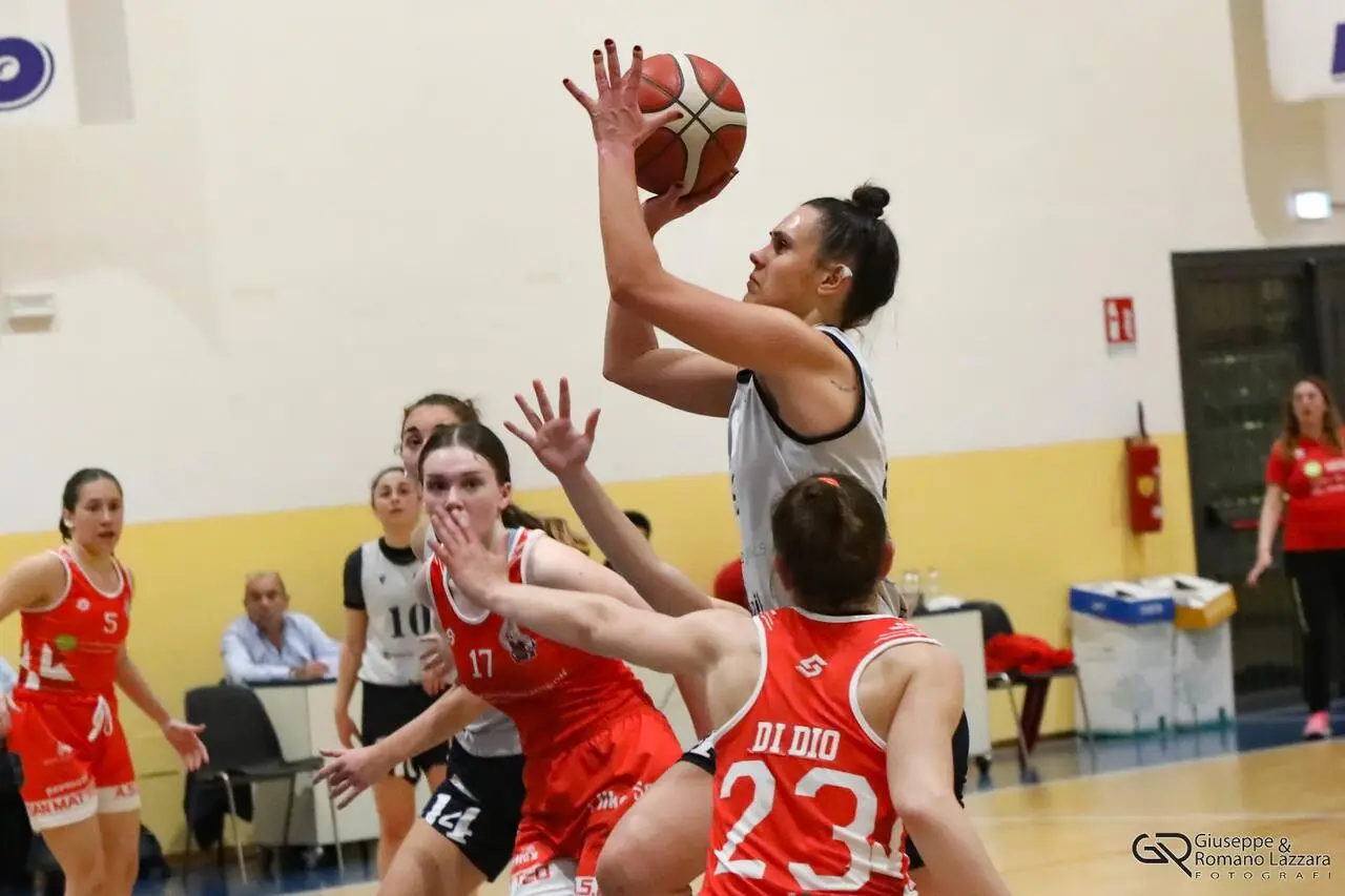 Martina Lombardo (Ph. Romano Lazzara)
