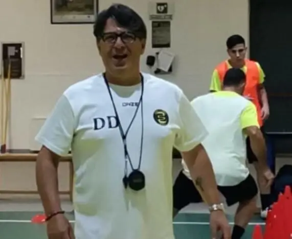 nella foto Dario Distefano (coach Futsal Ferla)