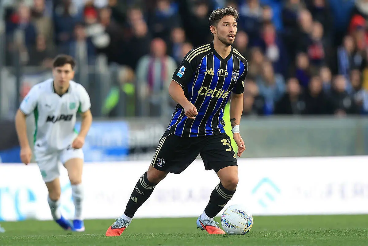 Loyola, calciatore del Pisa