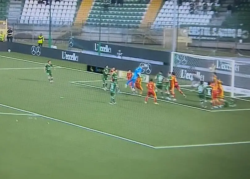 Iannarilli dell'Avellino segna al 95'