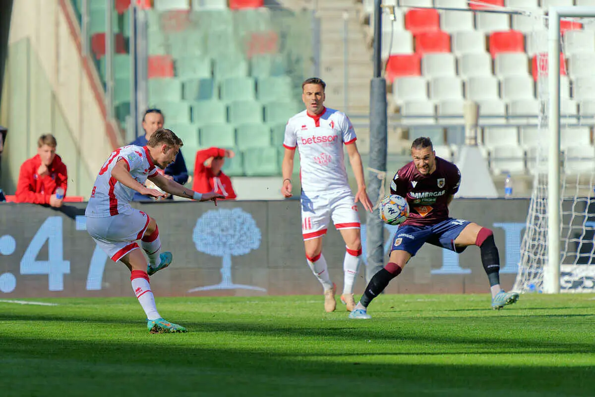Federico Artioli, Bari