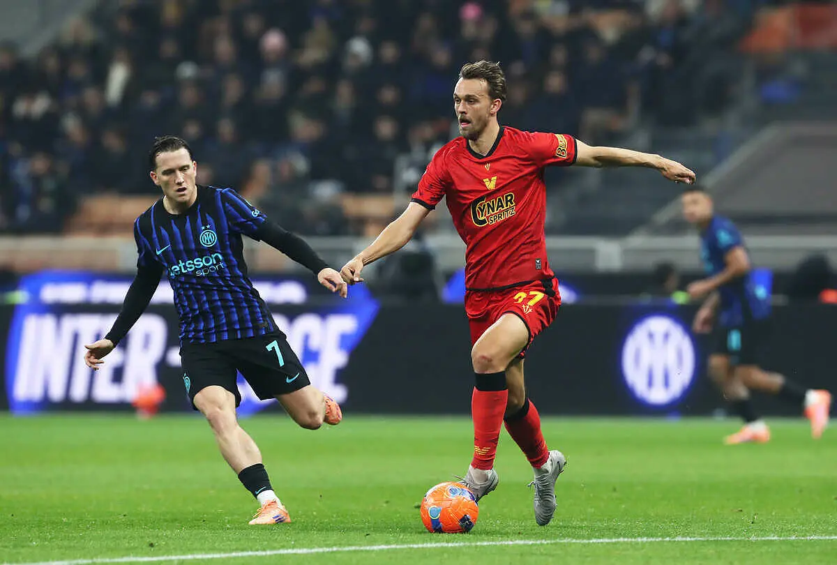 Photo by Marco Luzzani/Getty Images - Via OneFootball