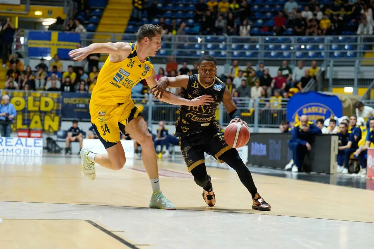 La rimonta della JuVi si ferma sul più bello: Torino vince 88-84
