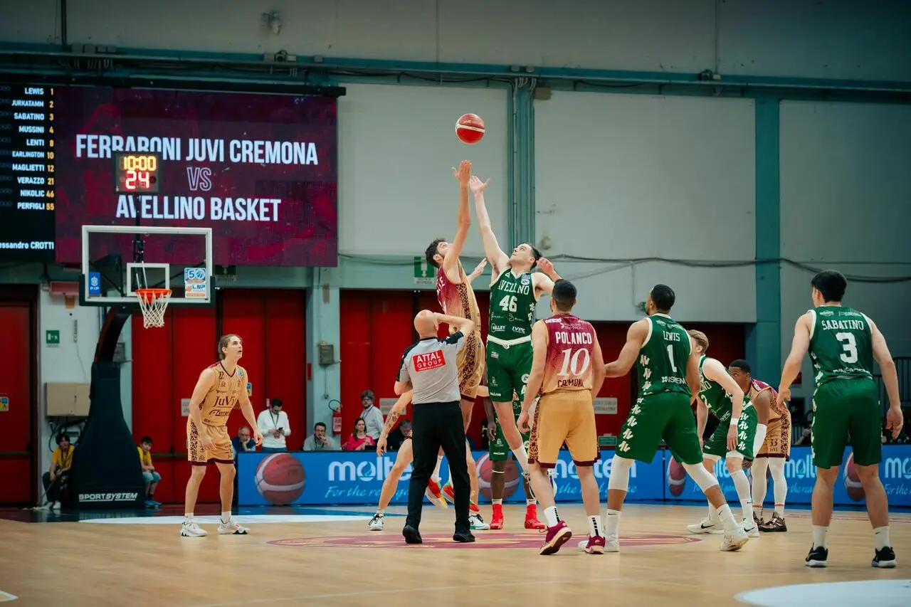 Sconfitta casalinga contro Avellino: ora testa ai playout