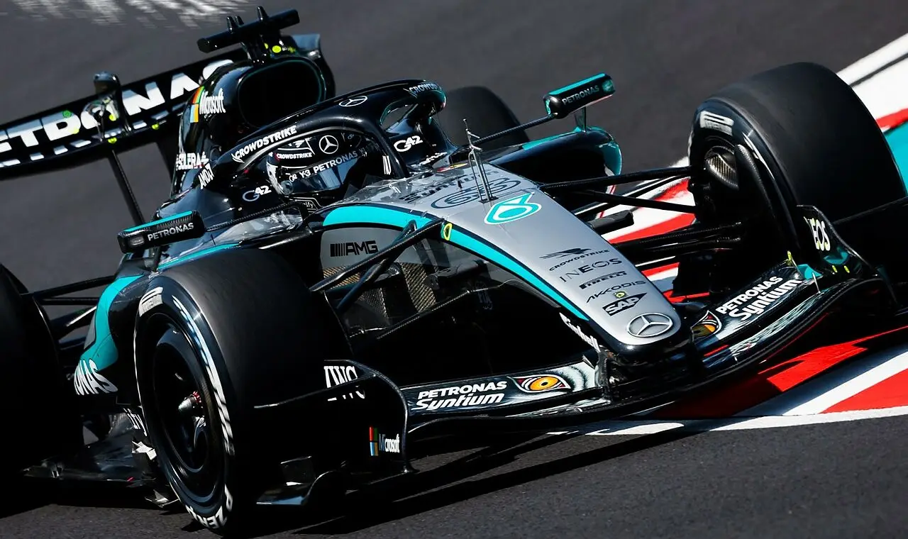 Mercedes W17 Giappone