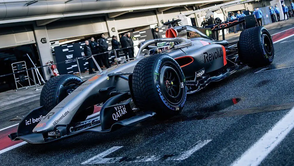 Auri R26 shakedown barcellona