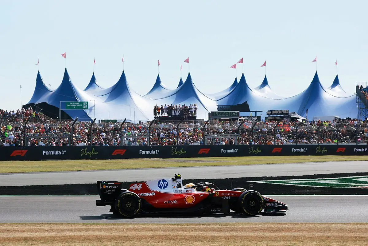 Gp Gran Bretagna: Sprint Race amara per Hamilton, battuto dal motore Mercedes