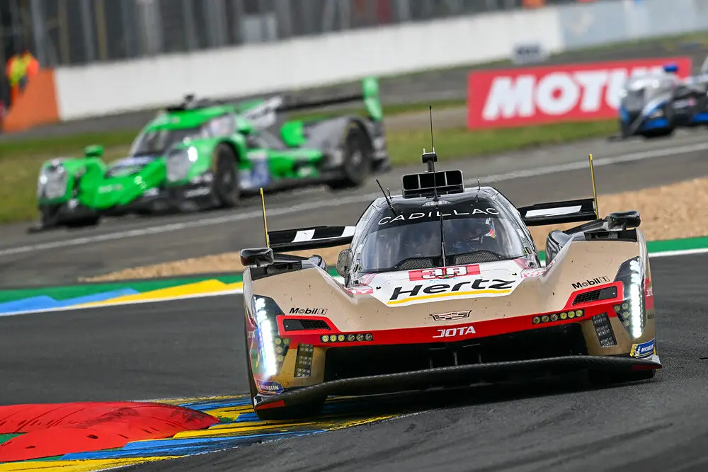 Cadillac Hertz Jota numero 38 - crediti Dailysportscar