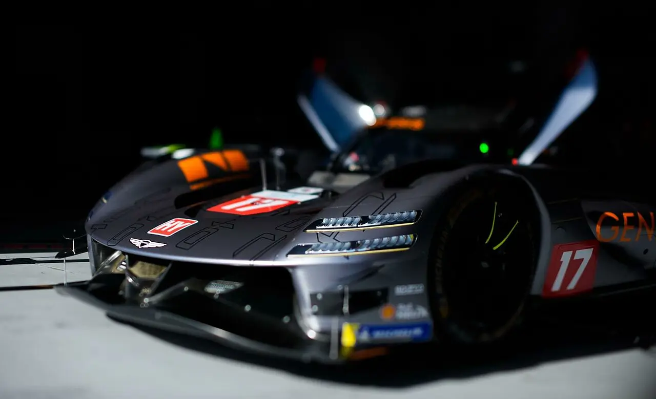 Genesis GMR-001