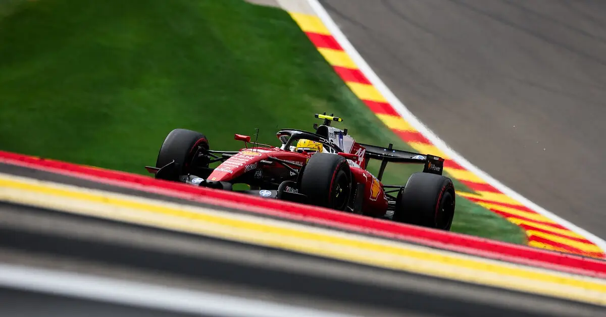 GP Belgio, Hamilton beffato da una penalità troppo severa