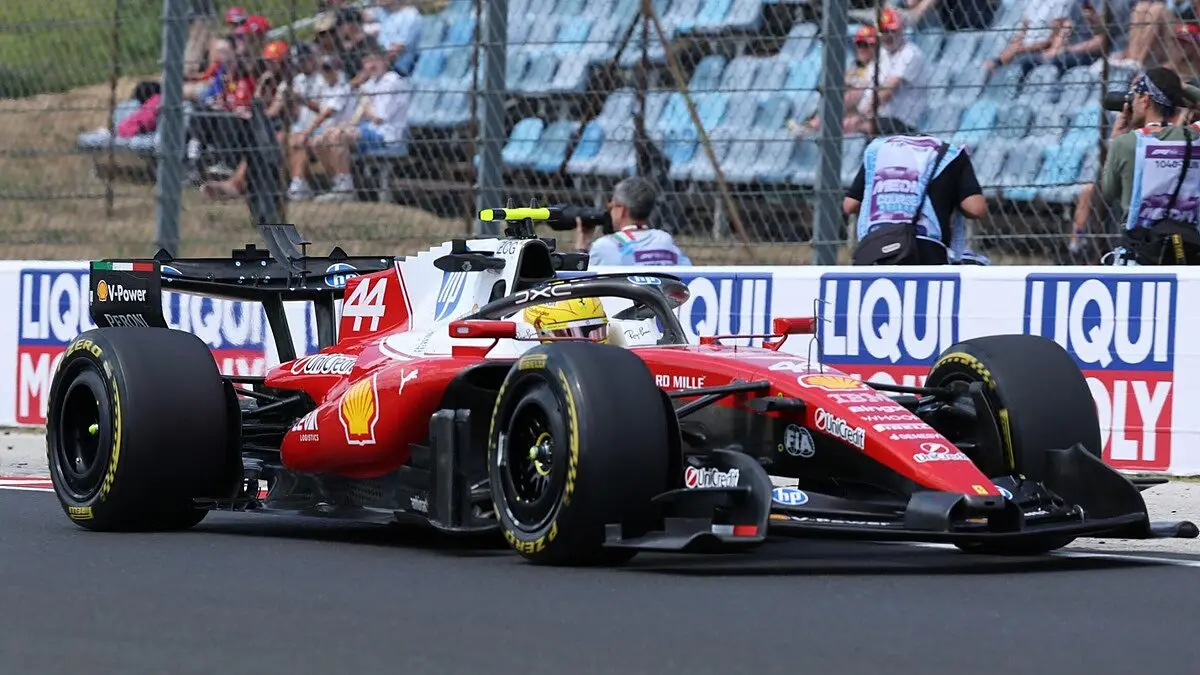 F1 Ferrari Lewis Hamilton