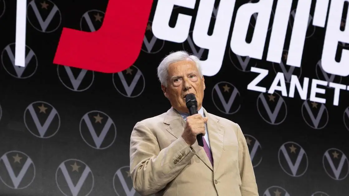 Massimo Zanetti al microfono