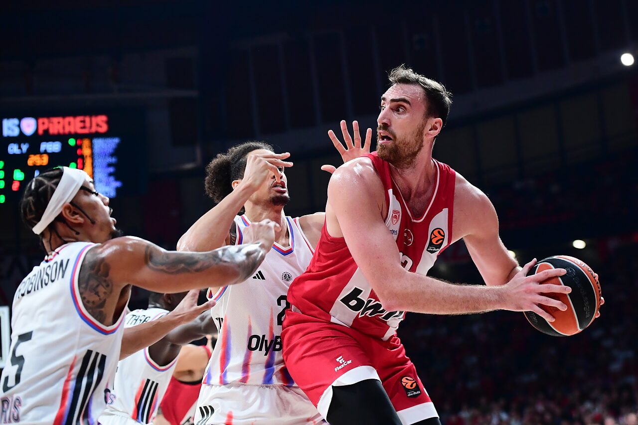 Milutinov raddoppiato