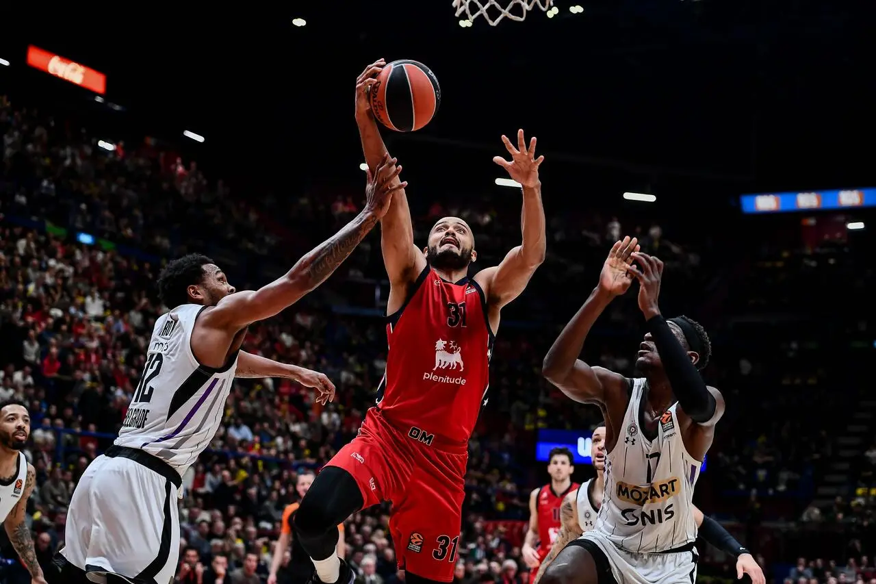 Shields al tiro contro Brown, Partizan