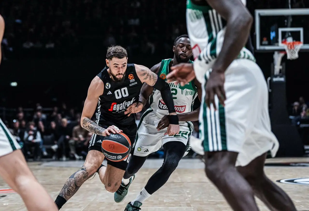 Cordinier palleggia contro Grant