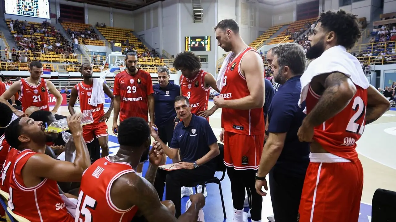 L'Oly vince il torneo di Creta