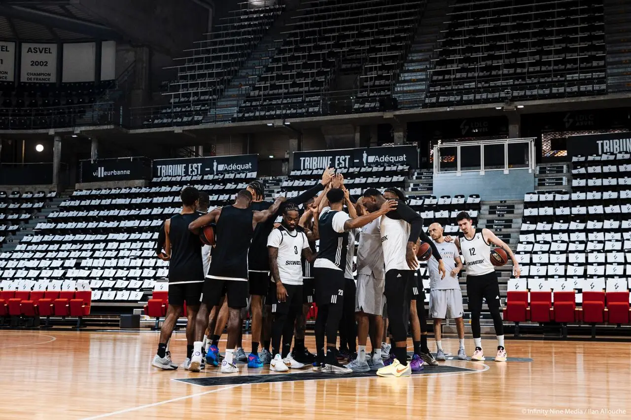 ASVEL (2)