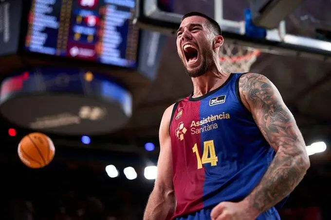 Willy Hernangomez festeggia