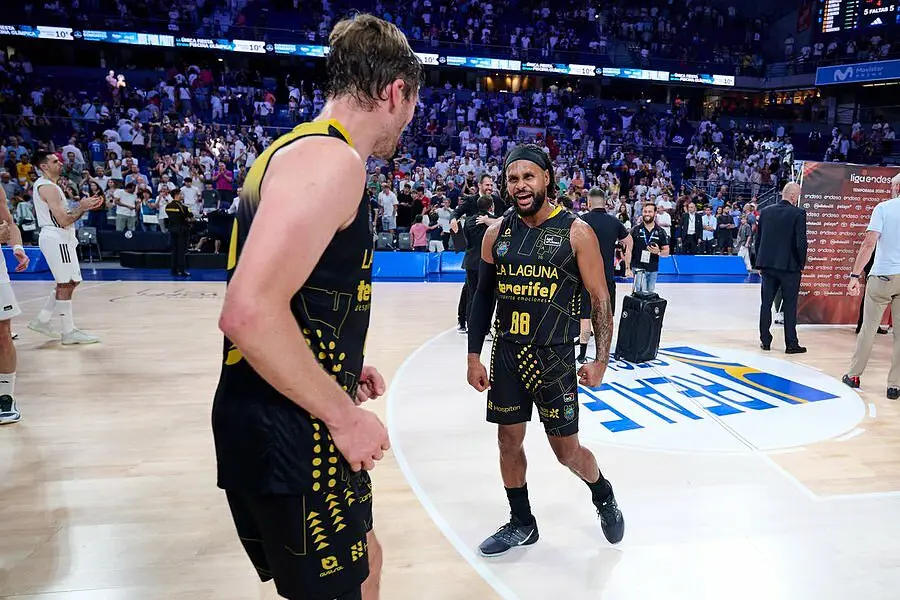 Mills festeggia alla Movistar Arena