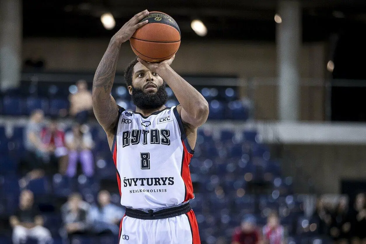 RJ Cole è il nuovo play della Reyer