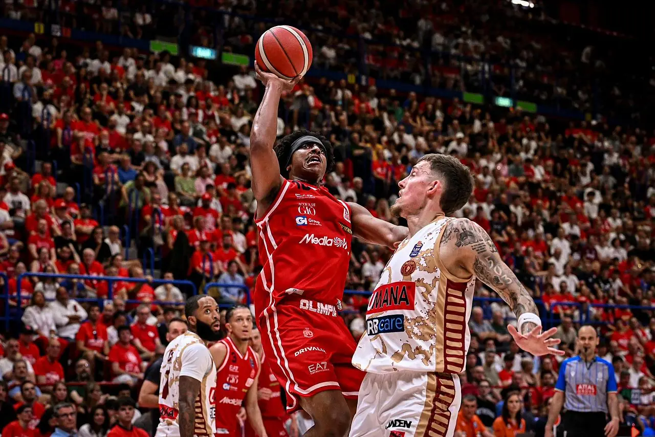 Leday va a canestro su Wiltjer