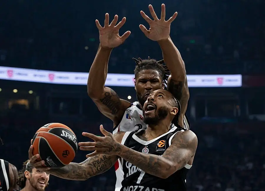 Jones contro Booker