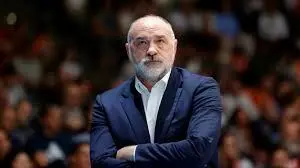 Pablo Laso ed il concetto di pallacanestro sui due lati del campo