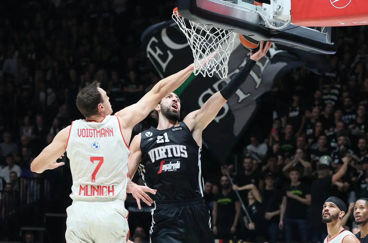 Shengelia e Voigtmann in Virtus-Bayern