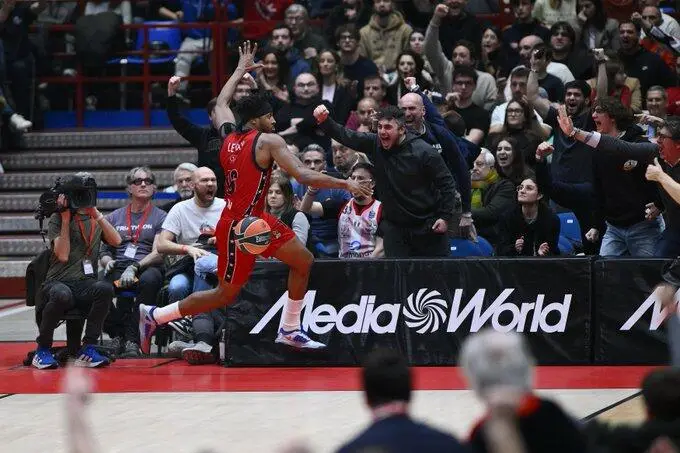 Zach LeDay, dominante contro il Pana