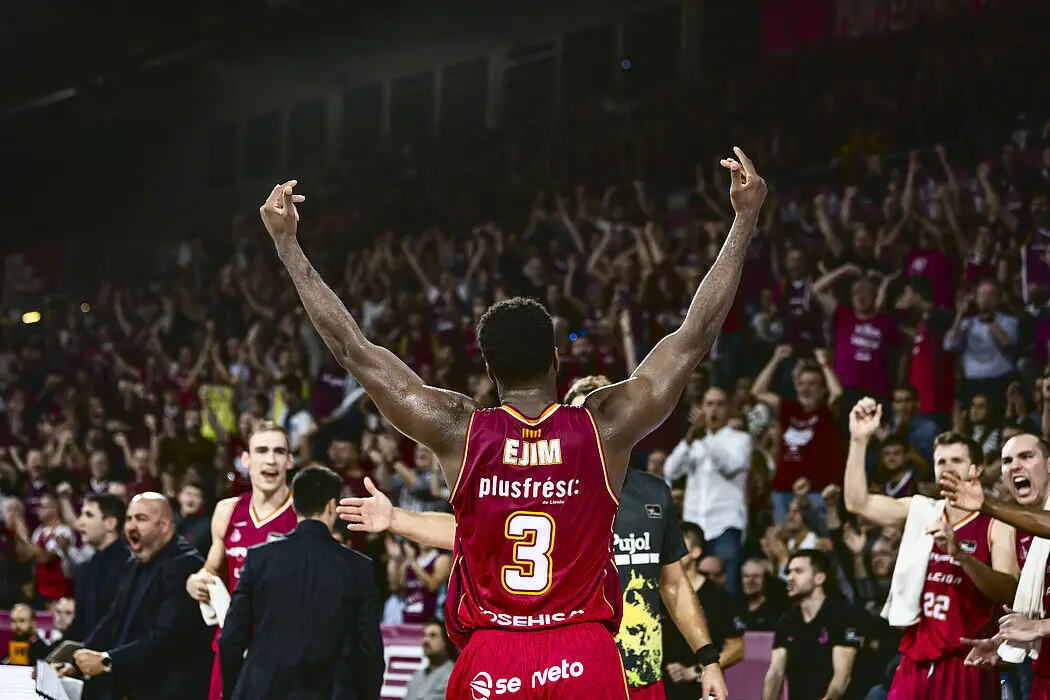 Melvin Ejim, MVP del Lleida che supera il Baskonia