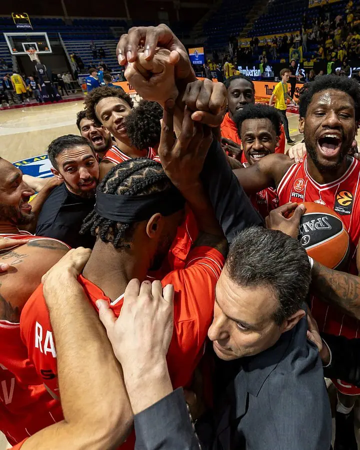 l'huddle dell''Hapoel
