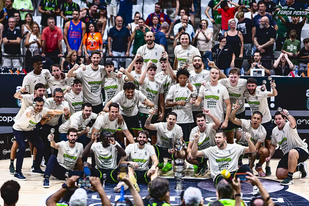 La Penya è campione di Supercopa dopo 40 anni