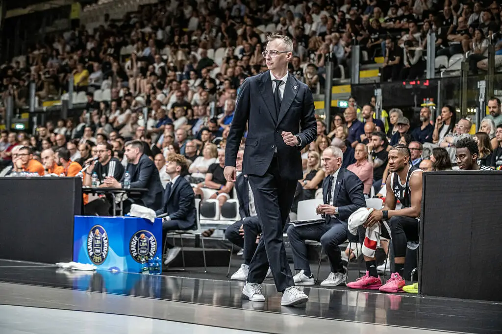 Nenad Jakovljevic allena la sua Virtus ai Playoff LBA vs la Reyer