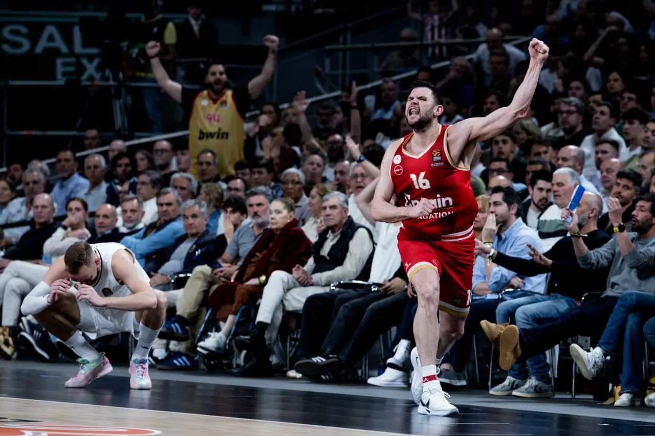 La carica di Papanikolaou contro il Real