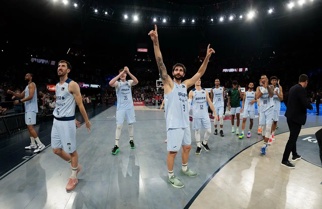Ricky Rubio, favoloso trascinatore della Penya contro il Baskonia