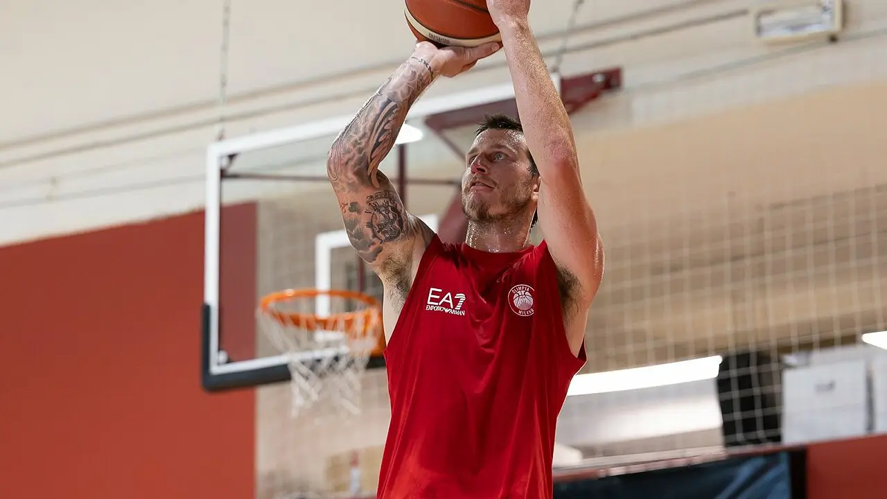Garrison Mathews, ufficiale all'Olimpia Milano