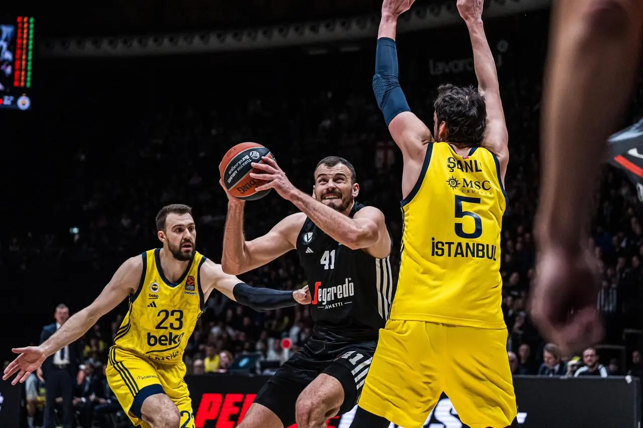 Ante Zizic contro Sanli