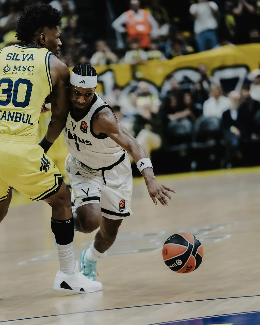 Trent Frazier all'esordio in Eurolega con la Virtus