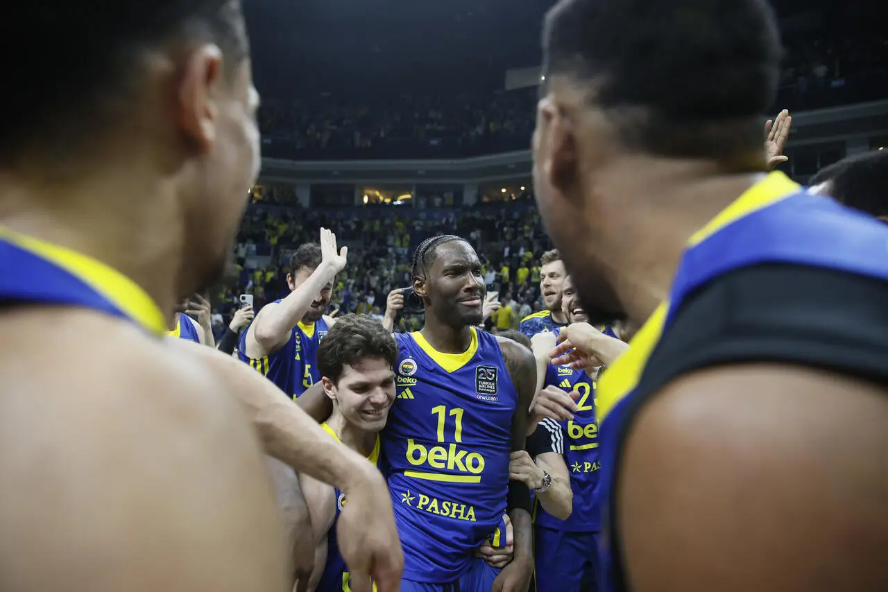 Hayes-Davis si gode la vittoria