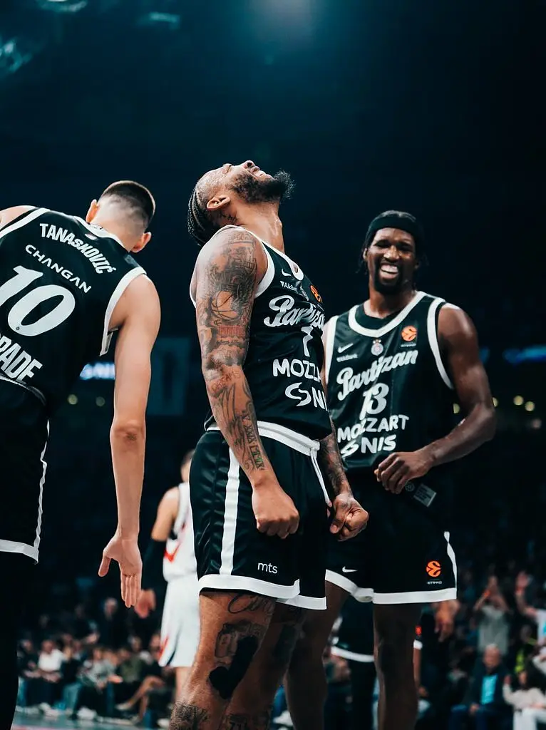 Carlik Jones: la vince lui contro il Bayern