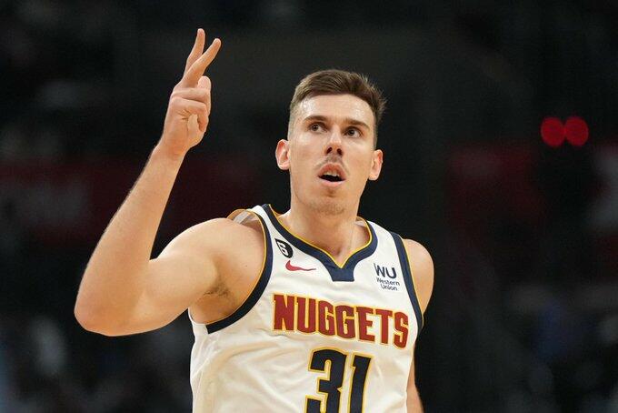 Cancar in maglia Nuggets
