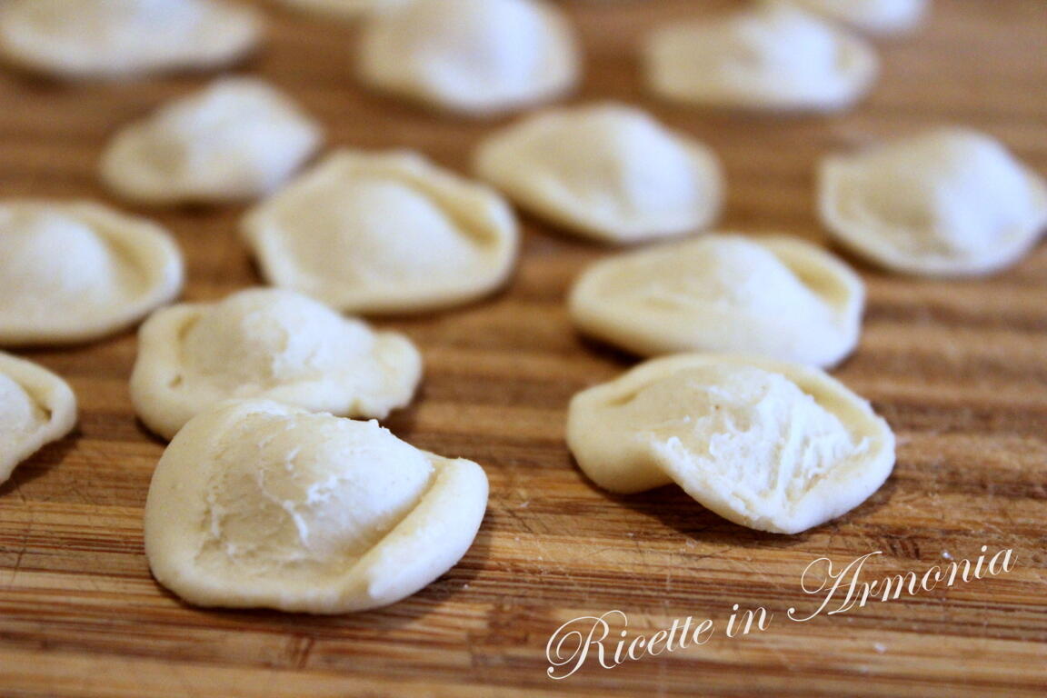 orecchiette pugliesi fatte a mano