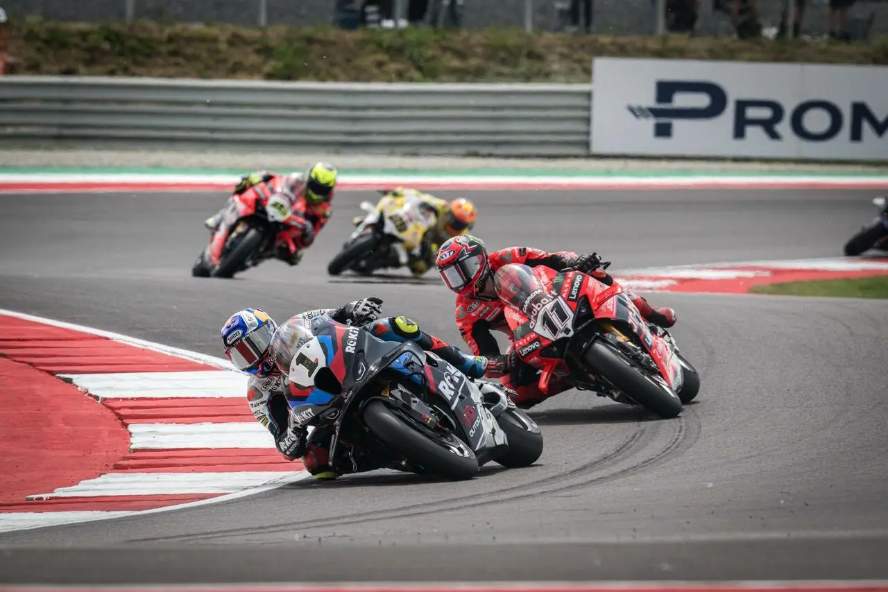 Credits: ROKiT BMW Motorrad