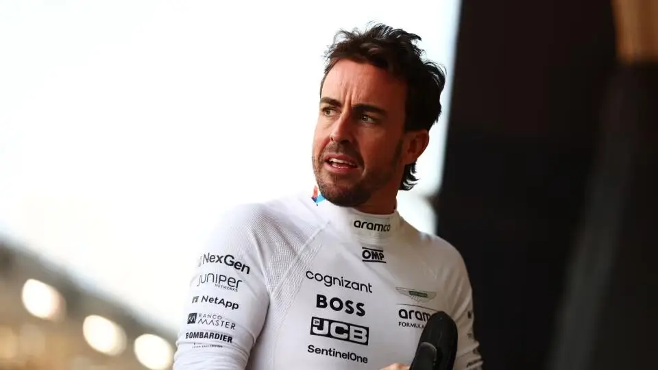 Fernando Alonso, colpevole di... eccesso di difesa. Credits: F1 Official website