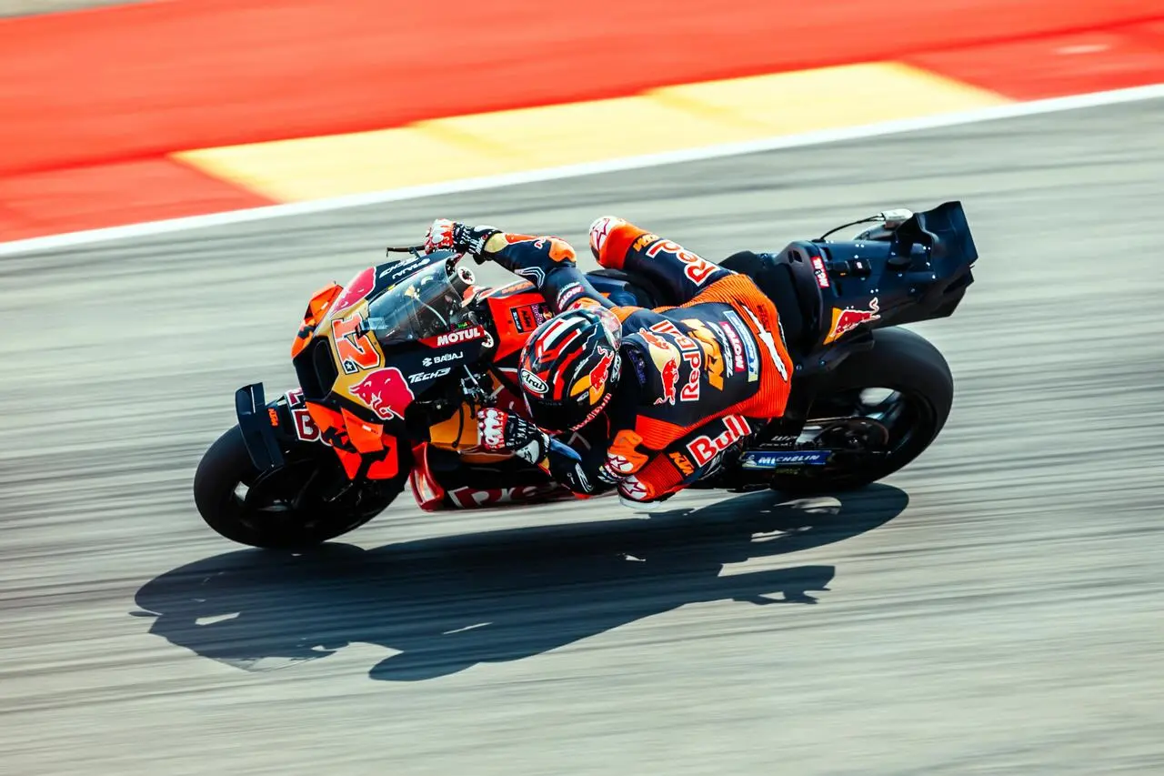 Maverick Viñales, il più veloce nel lunedì di test al MotorLand di Aragón