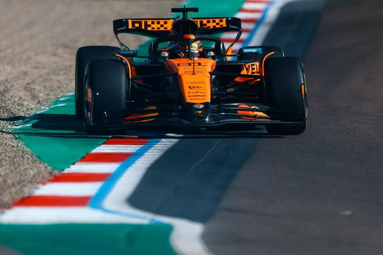 Oscar Piastri, primo nelle FP2 a Imola