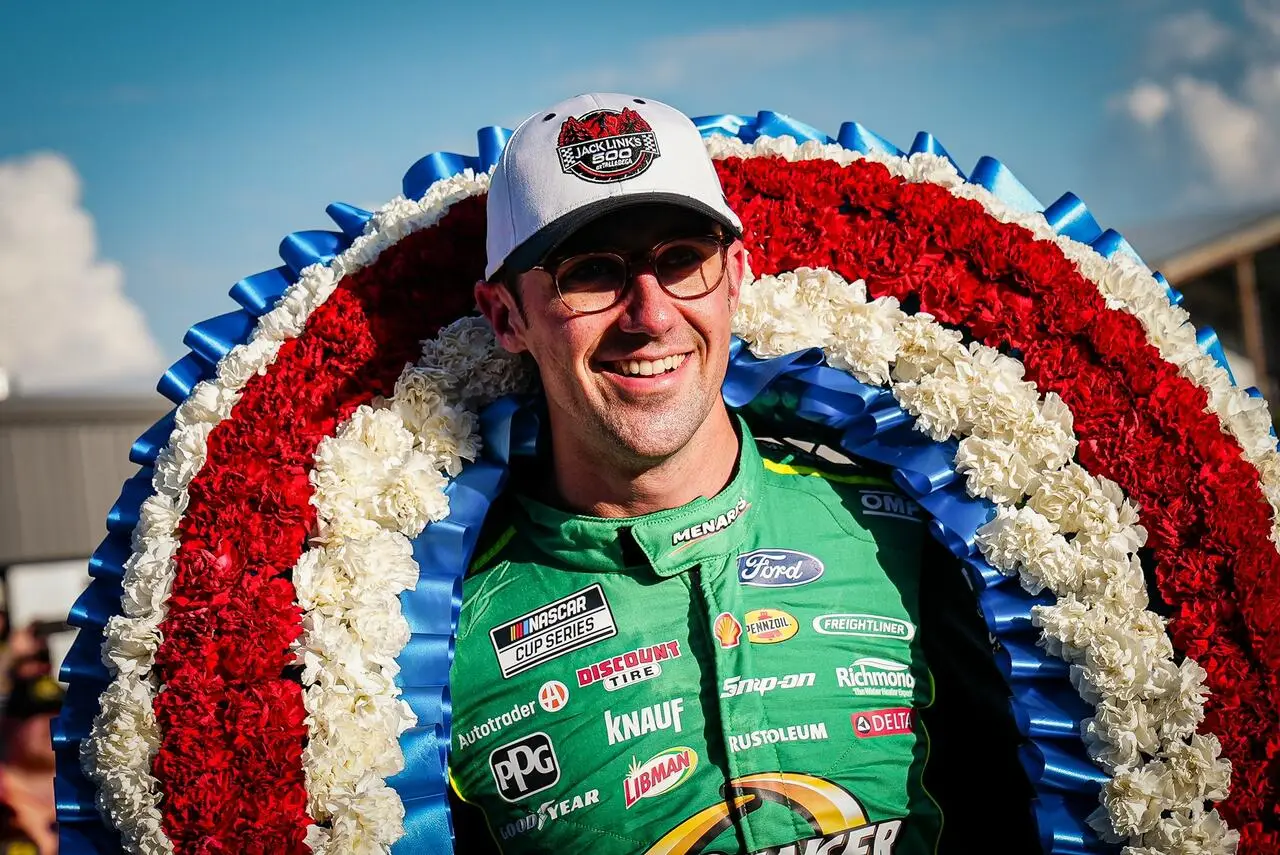 Credits. Team Penske